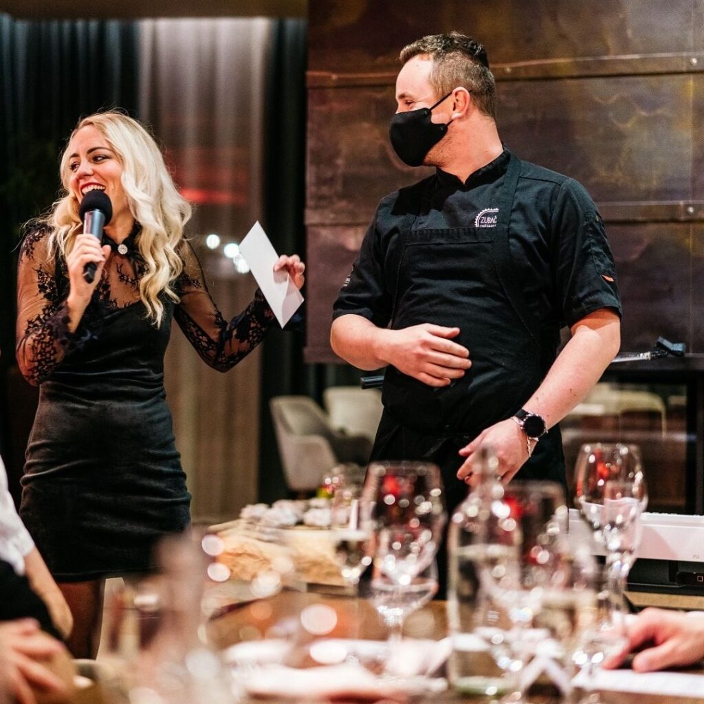 Martinka Posts 24 1024x1024